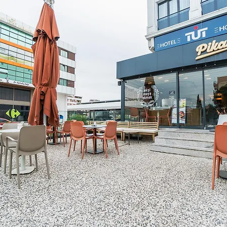 Otel Tut 5*